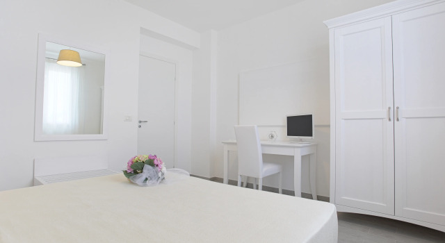 Трёхместный номер Superior Scala Dei Turchi Resort