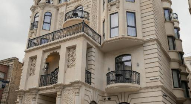 Meridian Luxury Boutique Hotel, Забронировать Отель Отели Сабаиль с парковкой, Парковка