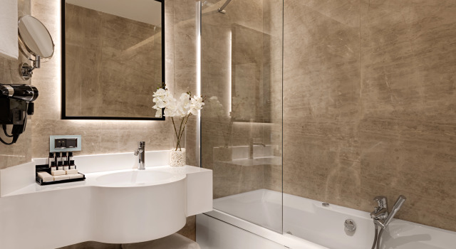 Трёхместный номер Standard с видом на город Отель Gleam Collection Hotel