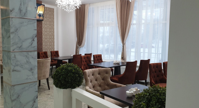 Отель Тарей