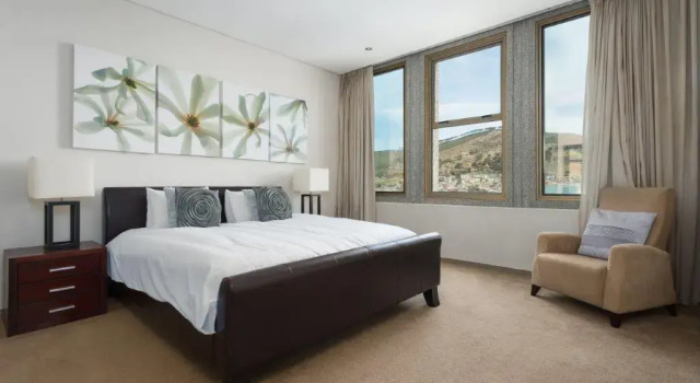 Апартаменты с 2 комнатами с балконом и с видом на город Penthouse Suite at Cartwrights Corner