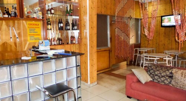 New Golden Hotel, Book Hotel Billige hoteller i AbujaMun