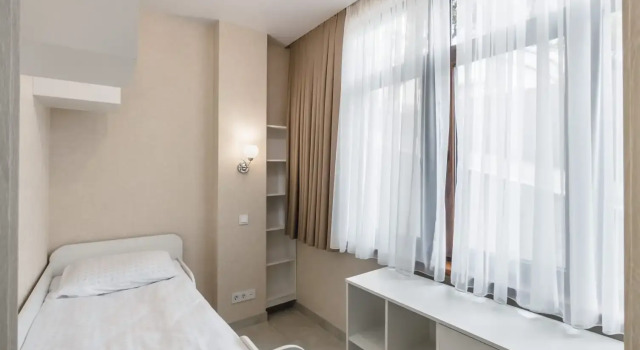 Studiya s Detskoj Lodzhiej ot UK Family Pride Apartments Flat, Book Apartment Koreiz 