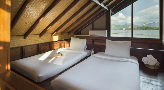Номер Deluxe с балконом и с красивым видом из окна 500 Rai Floating Resort