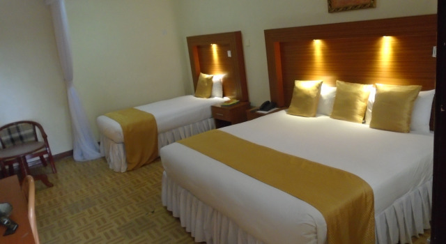 Номер Standard Отель Fahari Gardens