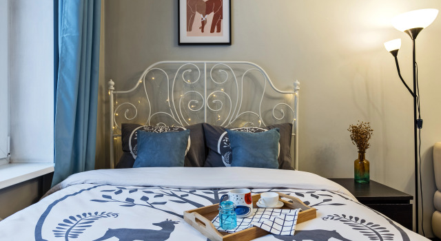 SmartApart-12 u Metro Tsvetnoy Bul'var Ryadom s Tsirkom Nikulina i Tsentral'nym Rynkom Flat, Réserver Appartement Hôtels pas chers à Moscou, près de Vysokopetrovsky Monastery