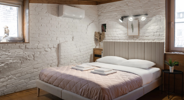 Шестиместные апартаменты Loft рядом с Кремлем by Uloo Мебелированные комнаты