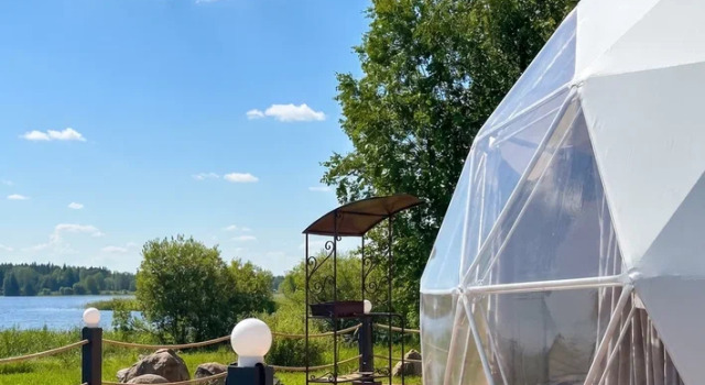 Kupol 1-ya Liniya na Baze Otdyiha FazendaNeogarden Private house, Book Feriehus Silino 