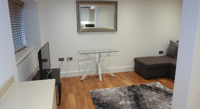 Letting Serviced Apartments, Varaa Huoneisto Asunnot kohteessa Merseyside, Huoneisto