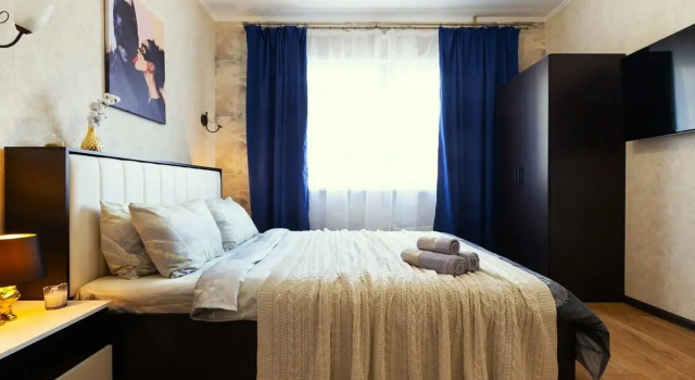 Life Apartments Trekhkomnatnaya Flat, Buchen Sie Ferienwohnung Hotels in Oblast Moskau mit Parkplatz, Parkplätze
