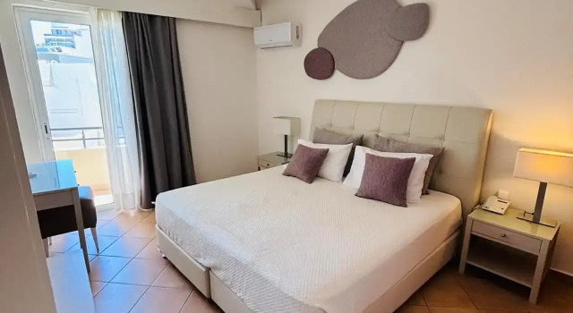 Полулюкс с 2 комнатами с балконом Курортный отель Faedra Beach