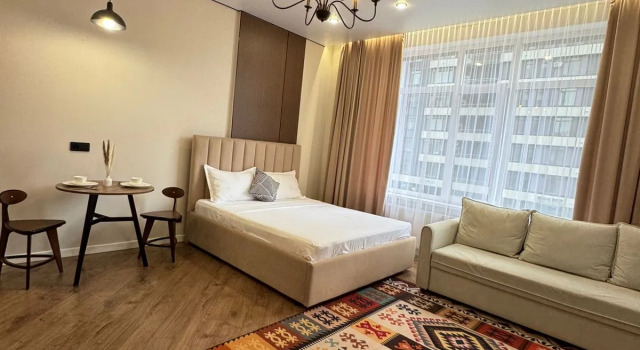Prostornye Dvukhkomnatnye V Tsentre Goroda Apartments, Rezerwuj Apartament Astana Kazachstan