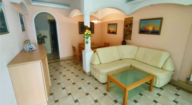 Taunkhaus Smil Guest house, Rezervovat Penzión Massandra 
