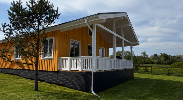 Коттедж с 2 комнатами с балконом и с видом на озеро База Отдыха Forrest Lodge Karelia