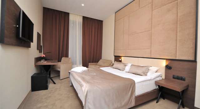 Полулюкс Bossfor Hotel