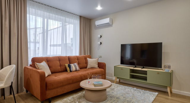 Novaya Studiya Yevrouyut U Vokzalov Apartments, Buchen Sie Ferienwohnung Hotels in Hrodsenskaja Woblasz mit Parkplatz, Parkplätze