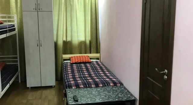 Кровать в общем номере (мужской номер) Хостел Aprt Studio Temis