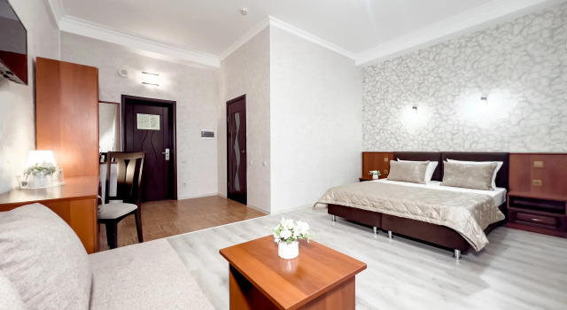 Номер Комфорт с балконом Отель Greek House
