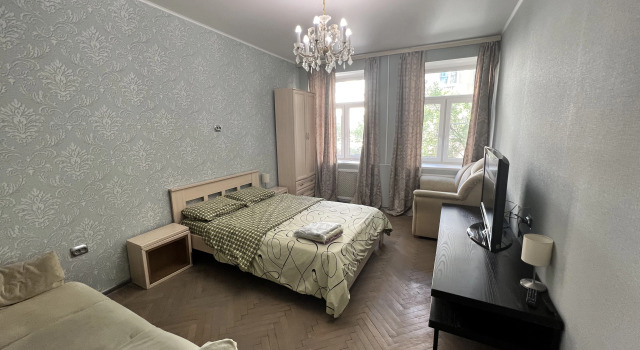 Шестиместная комната семейная Standard с красивым видом из окна Жилое помещение  FED FLATS Парковка