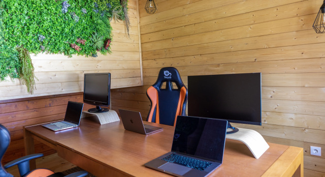 Coliving with Coworking Space Open 24/7 Hotel, Rezerwuj Hotel Vale de Cambra Beira Alta
