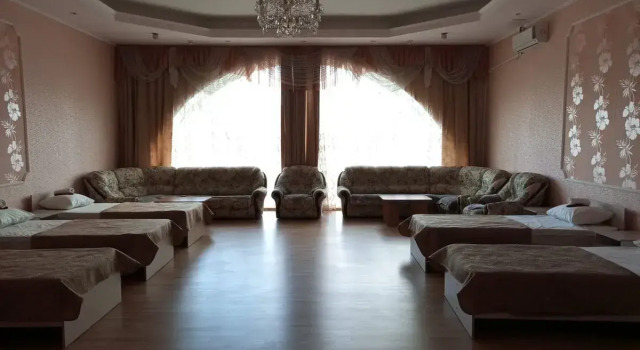 Кровать в общем номере Отель Smart Hotel Орел