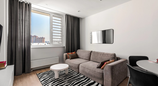 Baro Trekhkomnatnye v Otele Hilton v Centre Moskvy na Taganke Apartments, Rezervasyon Daire Moskova otoparklı oteller, Proletarskaya Metro Station yakınında, Otopark