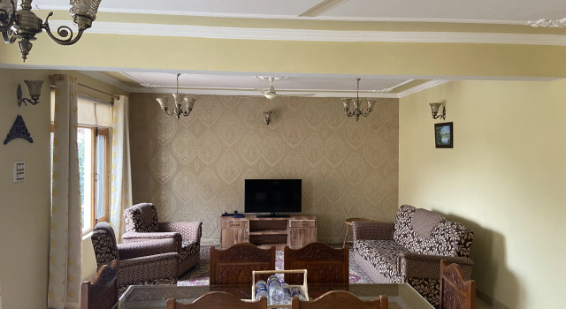 Апартаменты с 2 комнатами с балконом и с красивым видом из окна Отель Shalimar Heights