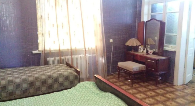 Margarita V Gagrah Guest House