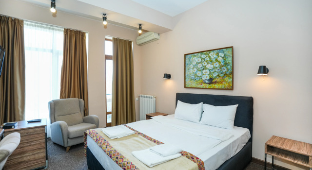 Двухместный номер Standard с балконом и с красивым видом из окна Boutique Hotel "Andza Tiflis"