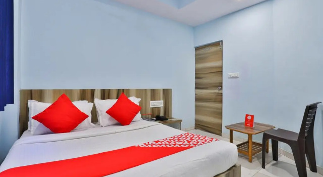 Swell by Sky Stays Hotel, Boek Hotel Vastrapur 