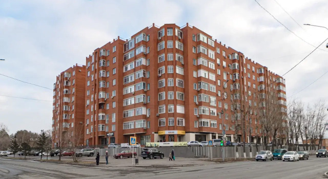 Odnokomnatnaya V tsentre Flat, Book Lejlighed Hoteller i Pavlodar Region med parkering, Parkering