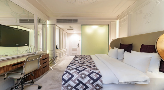 Двухместный номер Делюкс Crown Hotel Санкт-Петербург