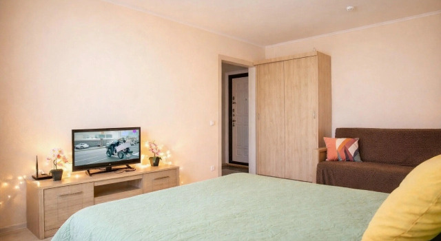 Uyutnie v novom ZhK Ryadom oblastnaya klinicheskaya bolnitsa Apartments, Prenota Appartamento Hotel a Tyumen Region con parcheggio, Parcheggio