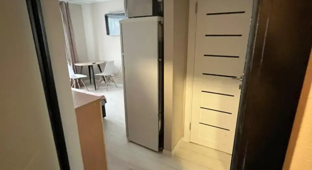 Uyutnaya studiya ryadom s vokzalom Apartments, Rezervovat Apartmán Hotely v Novgorodská oblast s parkováním, Parkování