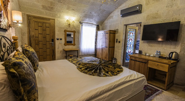 Полулюкс с видом на сад Göreme Cave Suites