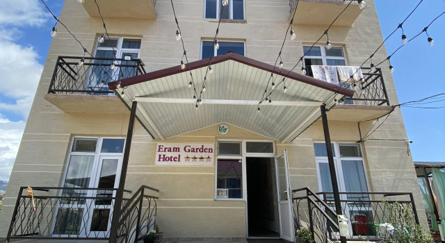 Eram Garden Mini-Hotel, Rezerwuj Mini-hotel Bosteri Tamchy
