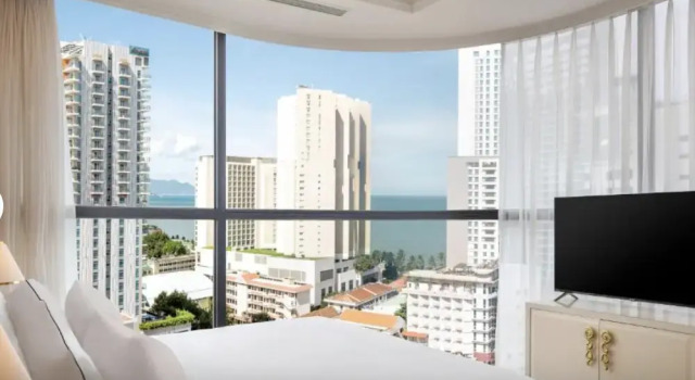 Двухместный люкс Vinpearl Empire Nha Trang, Affiliated by Meliá