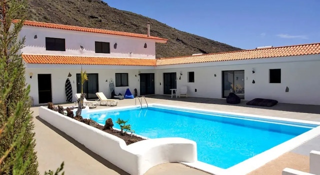 Wolfhouse Villa, Prenota Villa Hotel a Tenerife con piscina, Piscina