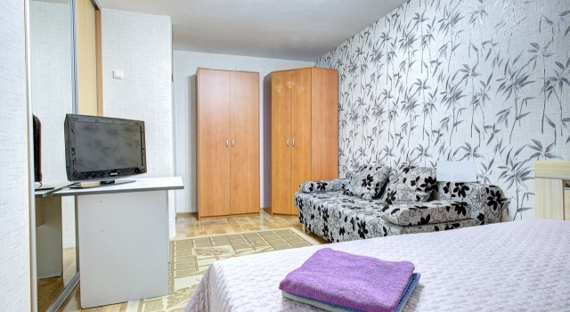 Na Ulitse Minskaya 15 Flat, Prenota Appartamento Hotel a Tyumen Region con parcheggio, Parcheggio