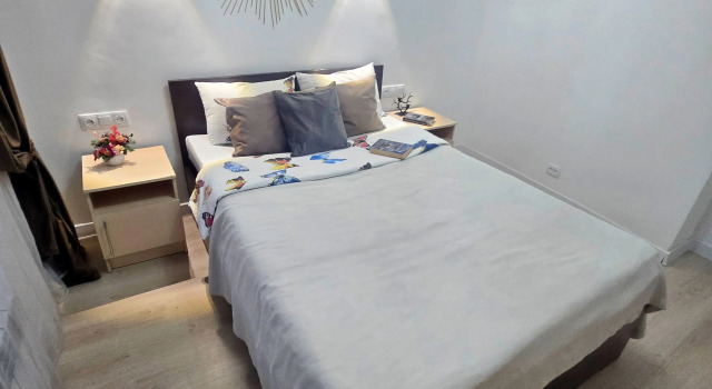Tsentr Goroda Dvukhkomnatnaya Kvartira Rayon Posolstva Ssha Flat, Prenota Appartamento Almaty Kazakistan