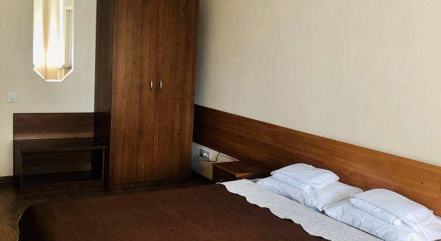 Dvoulůžkový s manželskou postelí Junior Suite a výhledem na město Hotel ReaKomp