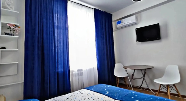 KvartirkaPlaZa Na Ulitse Ulitsa Gagarina 141 Apartments, Prenota Appartamento Hotel a Samara con parcheggio, Parcheggio