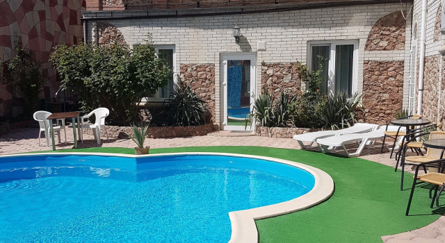 Millenium Living quarters, Book Hotel Sudak 