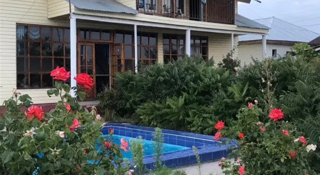 GulHayat Guest House, Rezerwuj Pensjonat Alamedin Chui region