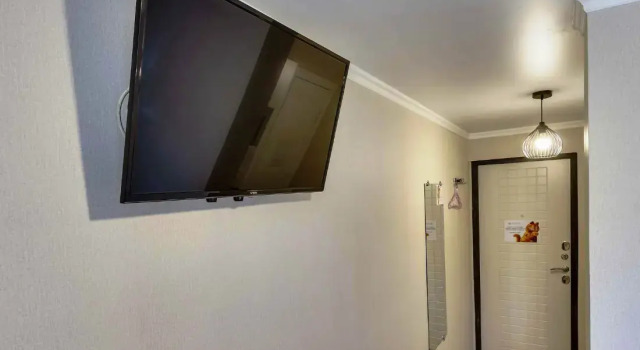 Uyutnaya Studiya Na Prospekte Gagarina  Flat, Prenota Appartamento Almaty Kazakistan