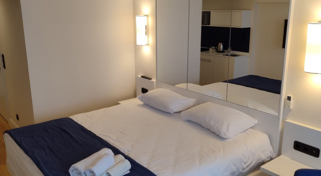 Apartament S Vidom Na More Na 15 Etazhe Apartments, Book Apartment Batumi 