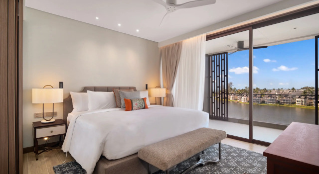 Апартаменты Luxury с 3 комнатами с балконом и с видом на озеро Апарт-отель Angsana Oceanview Residences Building 3 in Laguna by Banyan Living