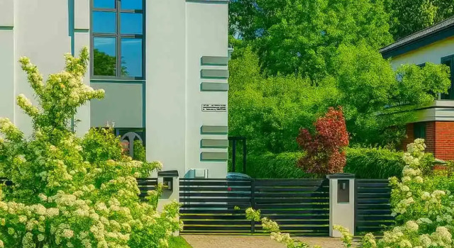 Na Ulitse Geroyev Oborony Brestskoy Kreposti 20/2 Guest House, Book Guesthouse Brest Brest Region