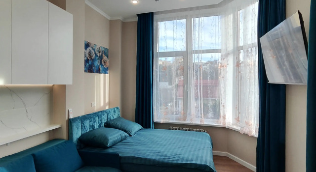 Izumrud V Novom Komplekse Art-Yalta V Tsentre S Parkingom Apartments, Book Apartment Yalta 