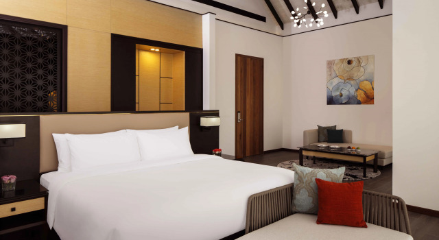 Вилла Overwater с видом на бассейн и на закат Radisson Blu Resort Maldives with 50 percent off on Sea Plane round trip 03 nights & above